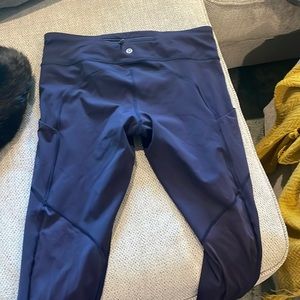 Lululemon leggings with pockets